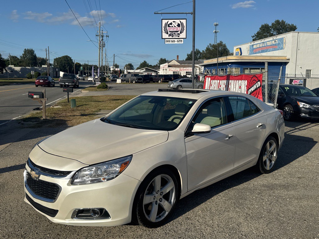 2014 Chevrolet Malibu Image 8