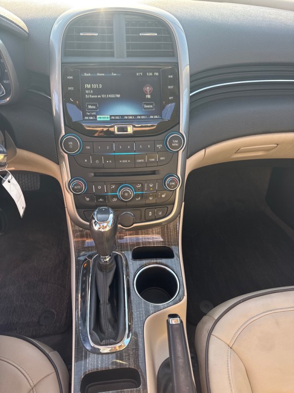 2014 Chevrolet Malibu Image 18