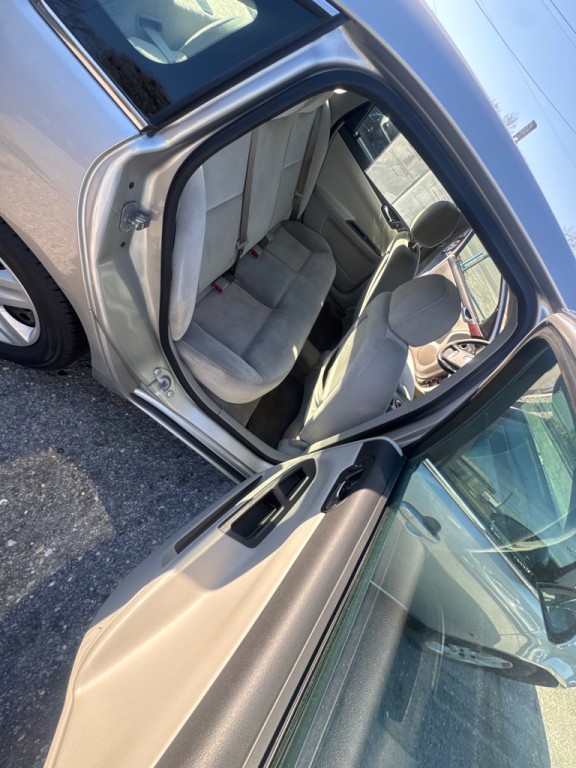 2008 Chevrolet Impala Image 13