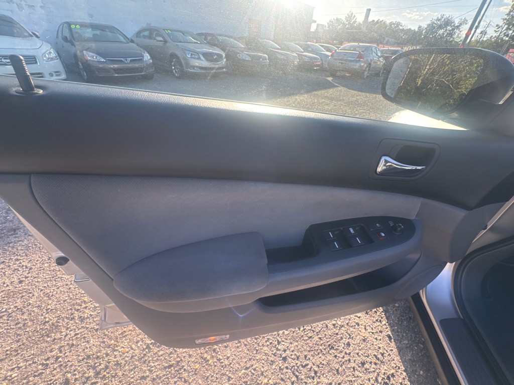 2007 Honda Accord Image 10