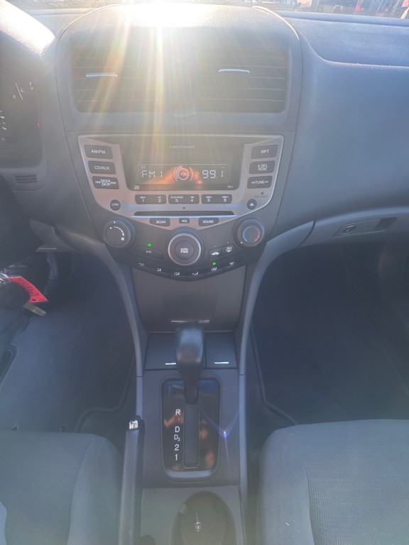 2007 Honda Accord Image 16