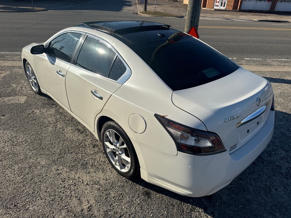 2012 Nissan Maxima Image 6