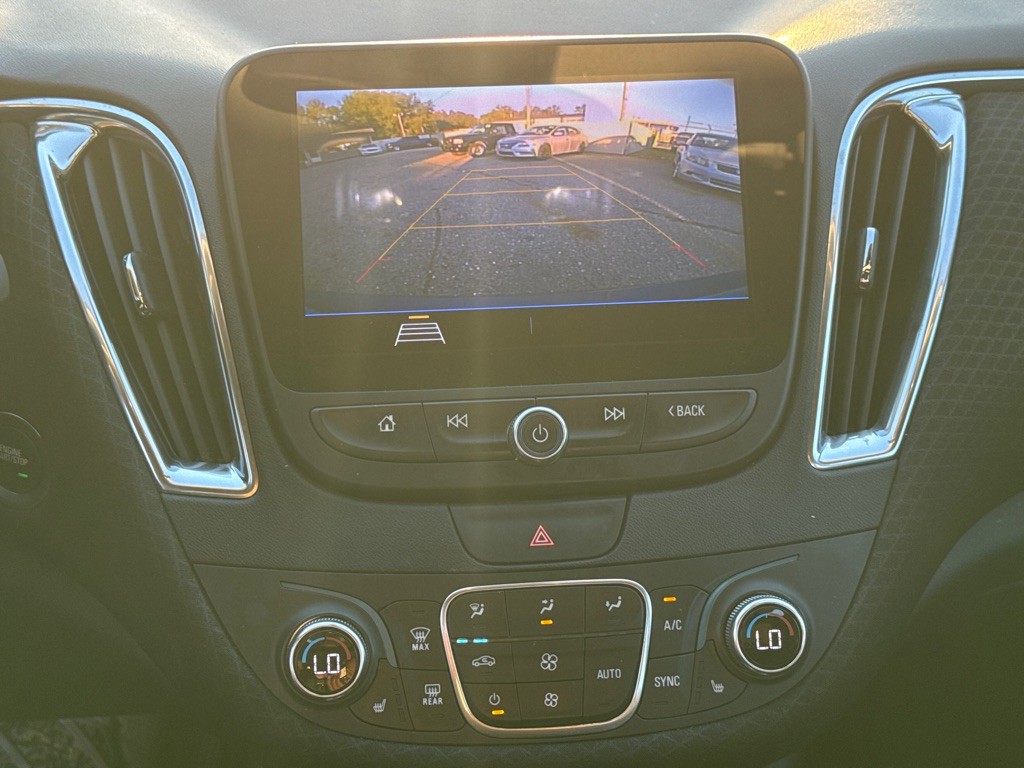 2019 Chevrolet Malibu Image 17