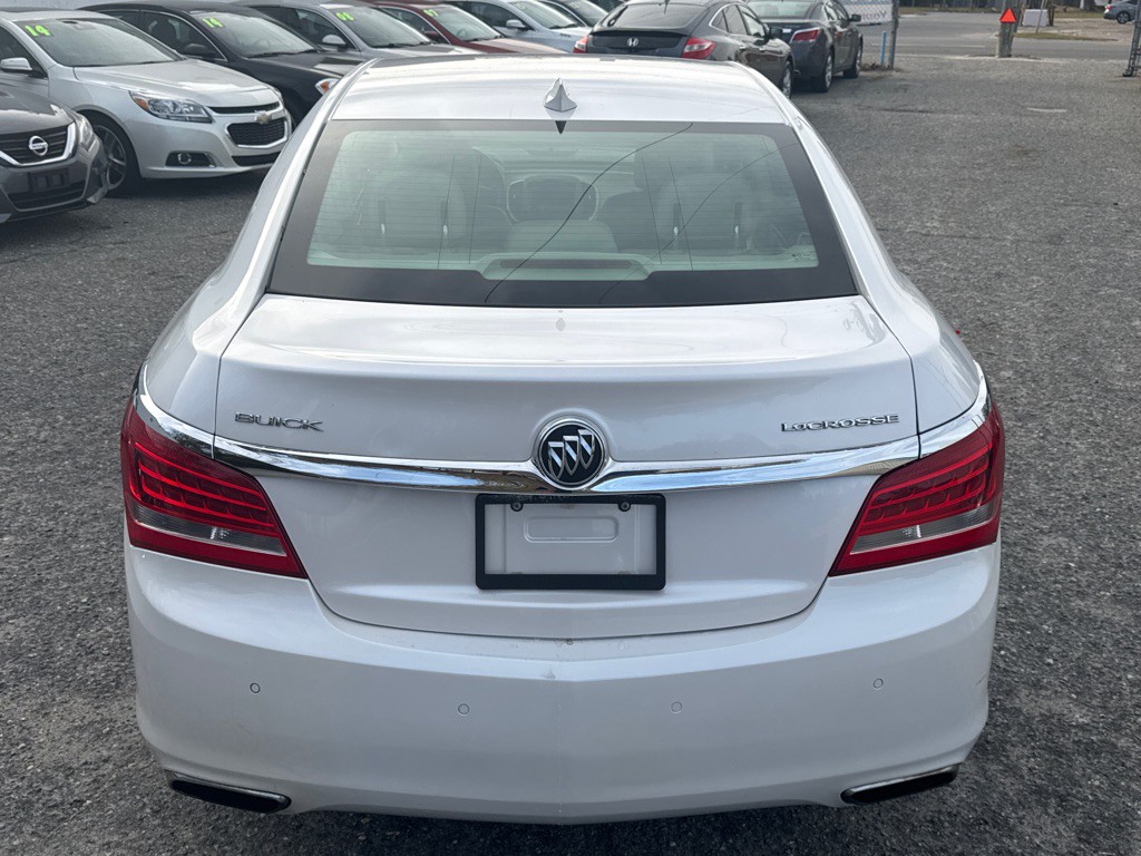 2016 Buick Lacrosse Image 4