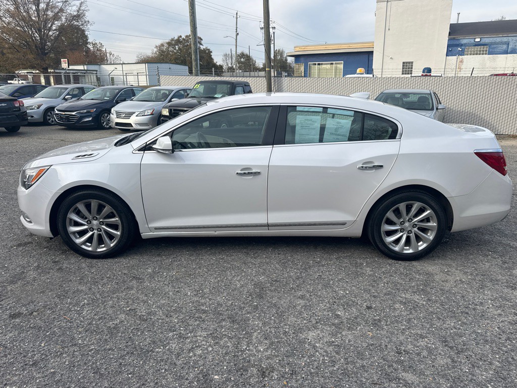 2016 Buick Lacrosse Image 6