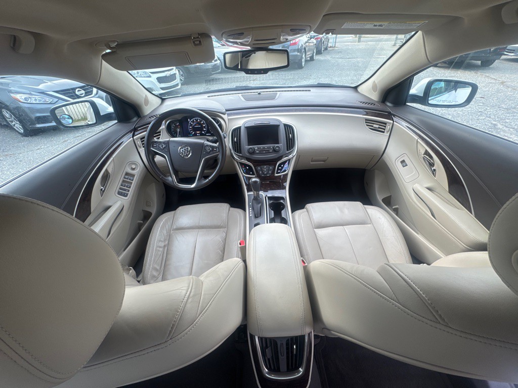 2016 Buick Lacrosse Image 14