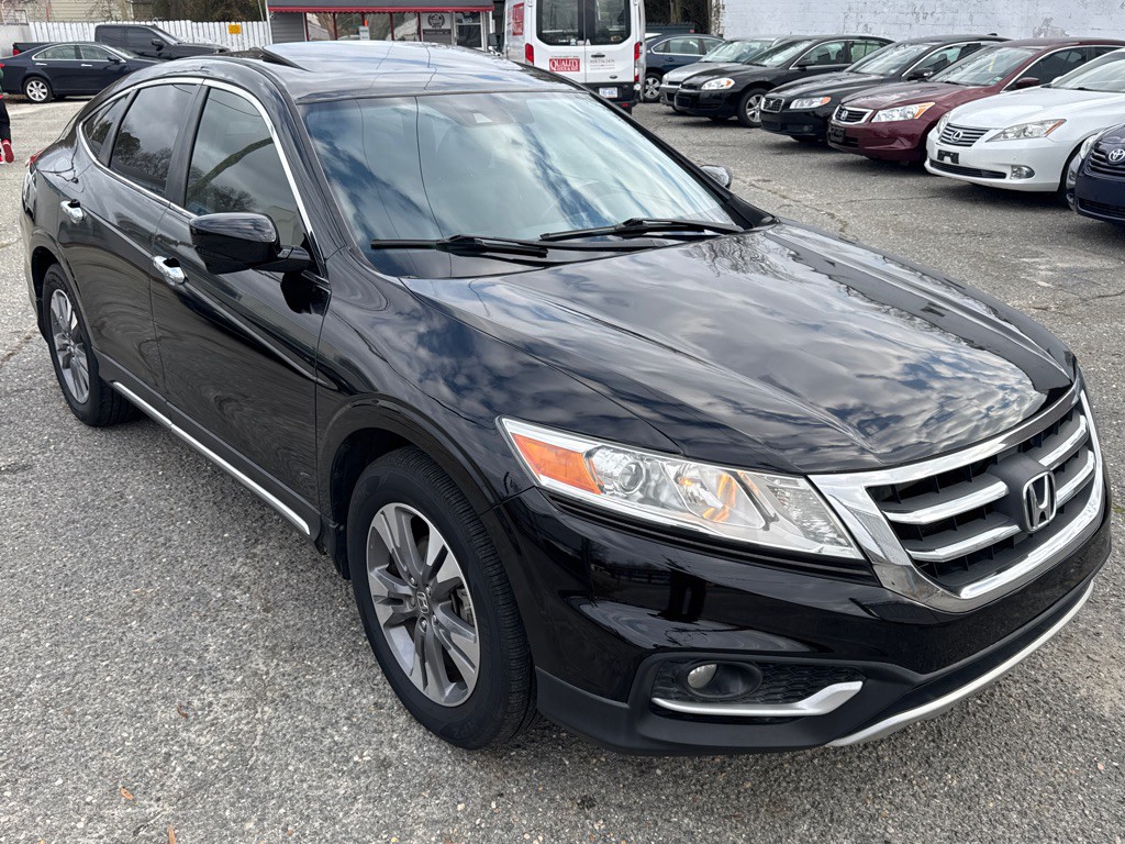 2014 Honda Crosstour Image 1