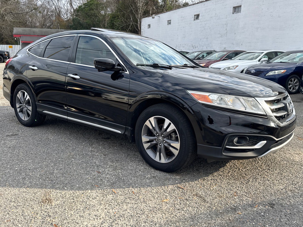 2014 Honda Crosstour Image 2
