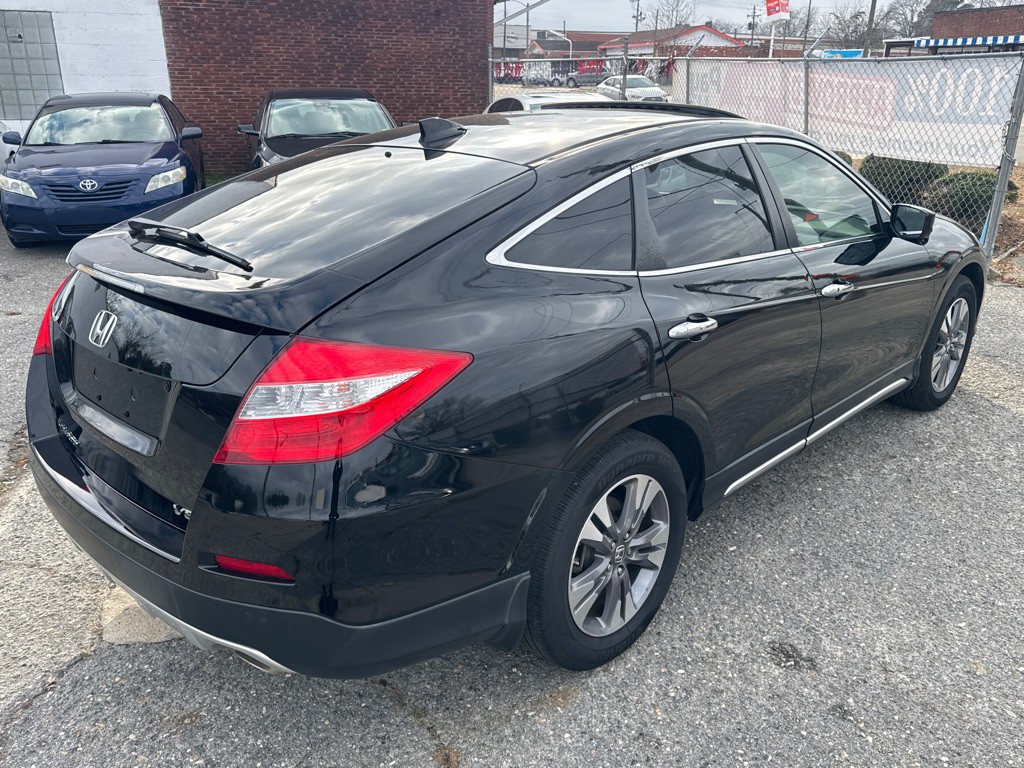 2014 Honda Crosstour Image 4