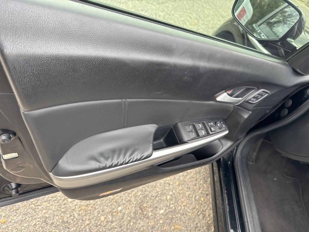 2014 Honda Crosstour Image 12