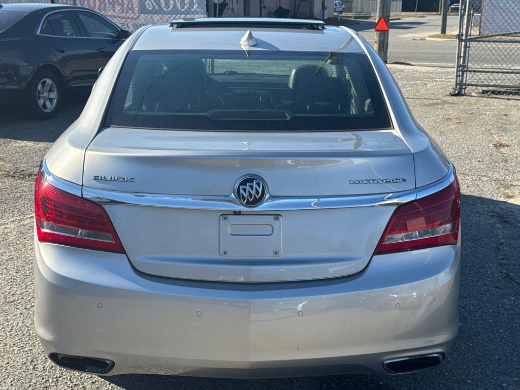 2015 Buick Lacrosse Image 6