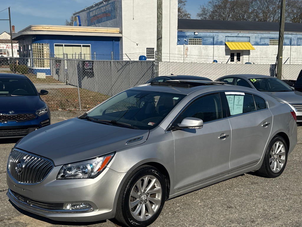 2015 Buick Lacrosse Image 10