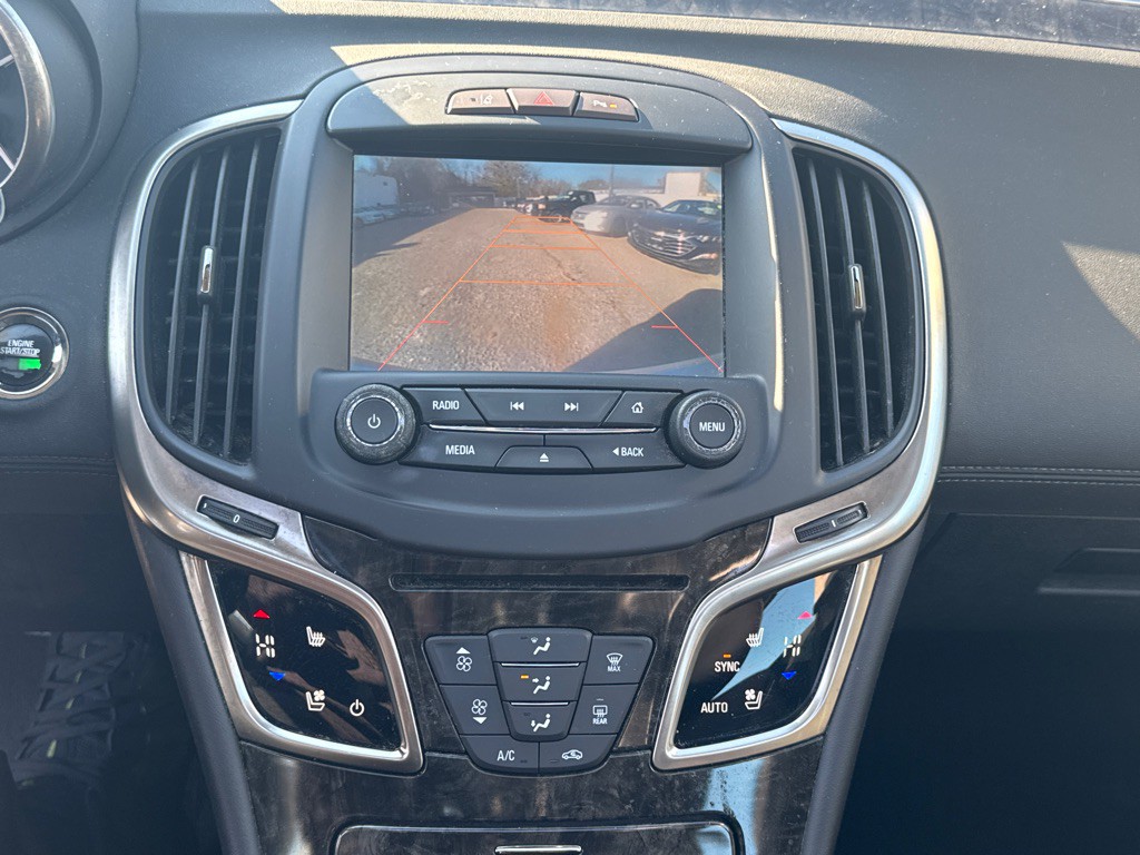 2015 Buick Lacrosse Image 19