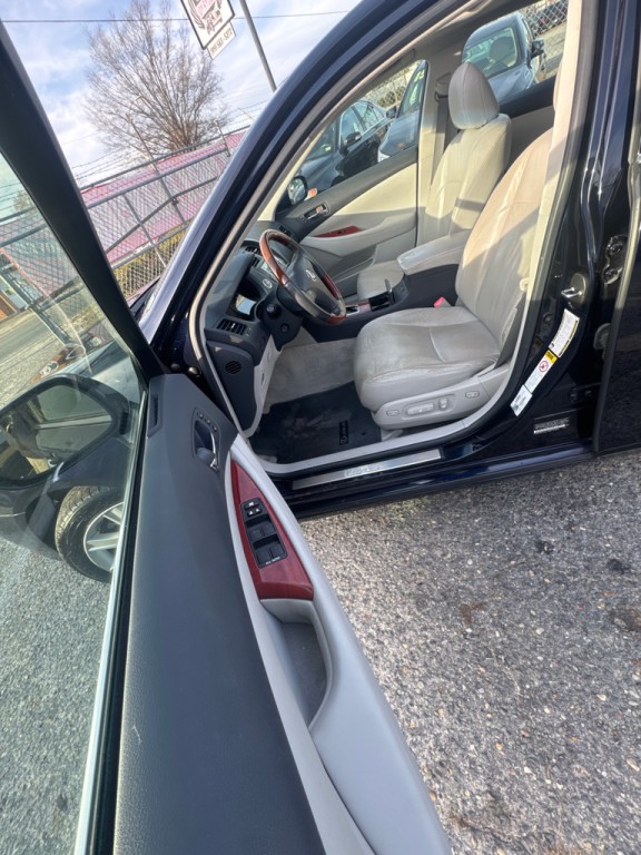 2009 Lexus ES Image 11