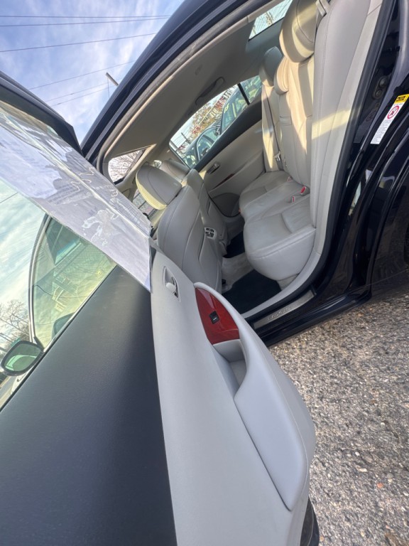 2009 Lexus ES Image 12