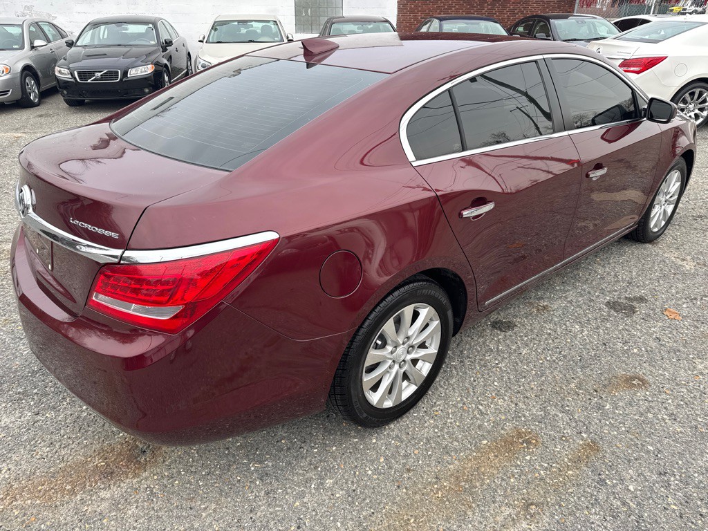 2015 Buick Lacrosse Image 4