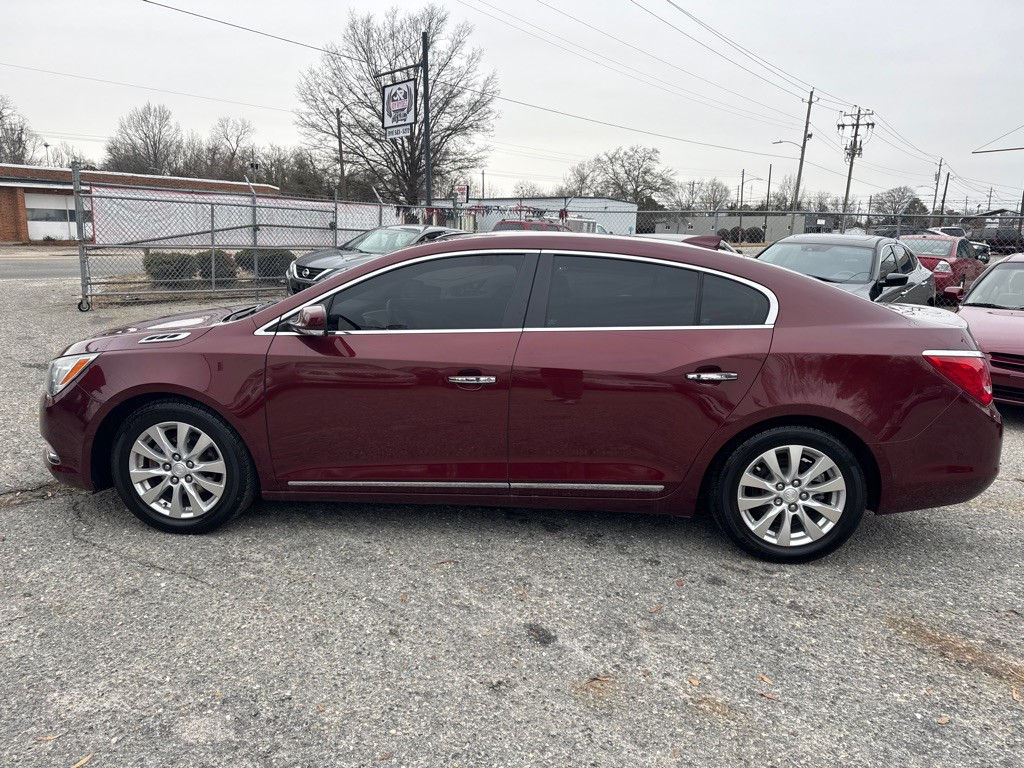 2015 Buick Lacrosse Image 7