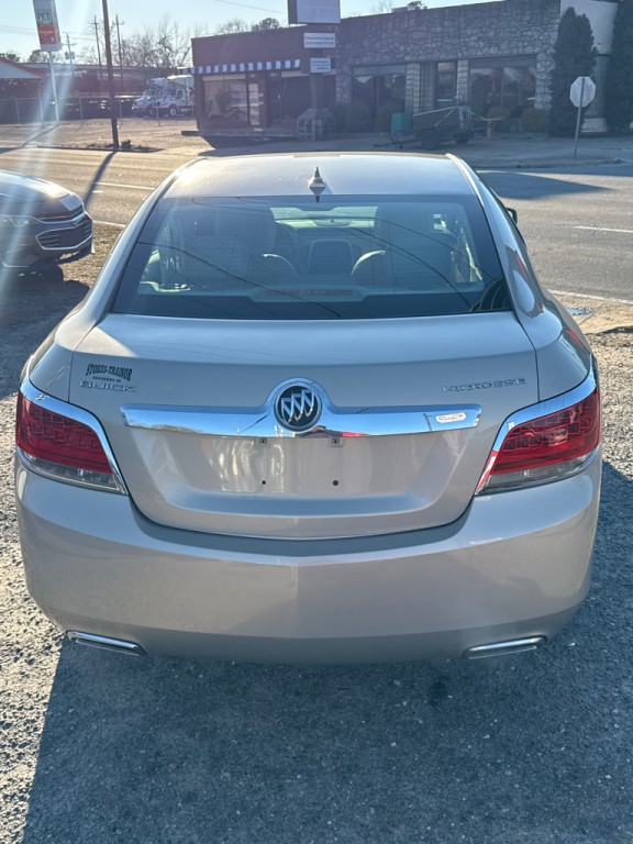 2012 Buick Lacrosse Image 4