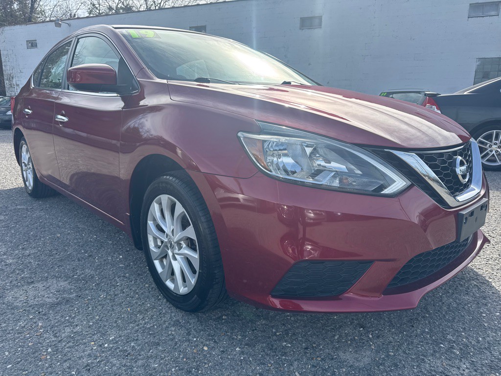 2019 Nissan Sentra Image 2