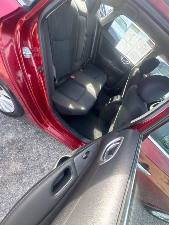 2019 Nissan Sentra Image 16