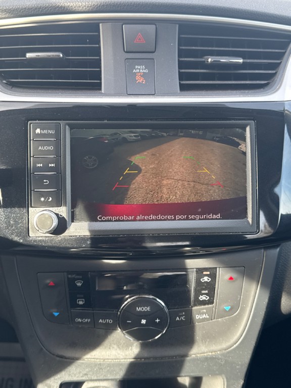 2019 Nissan Sentra Image 19