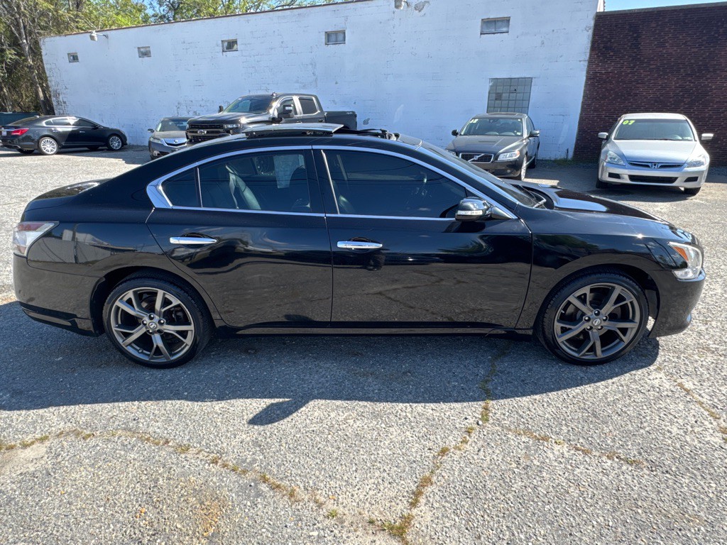2014 Nissan Maxima Image 3