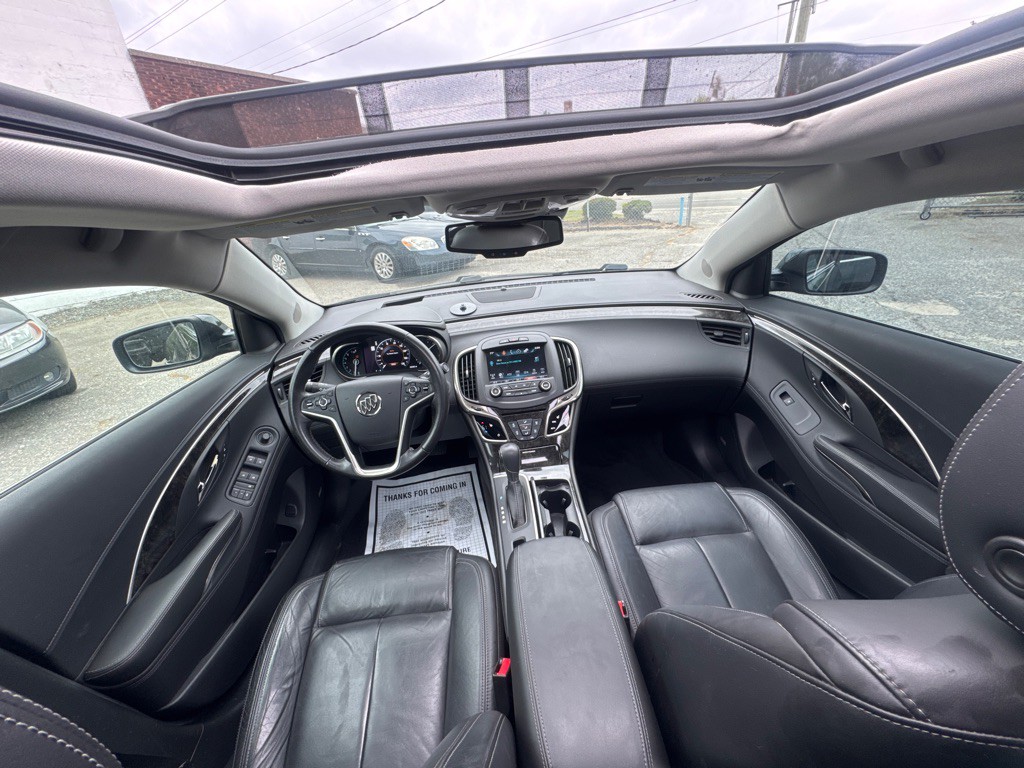 2016 Buick Lacrosse Image 19