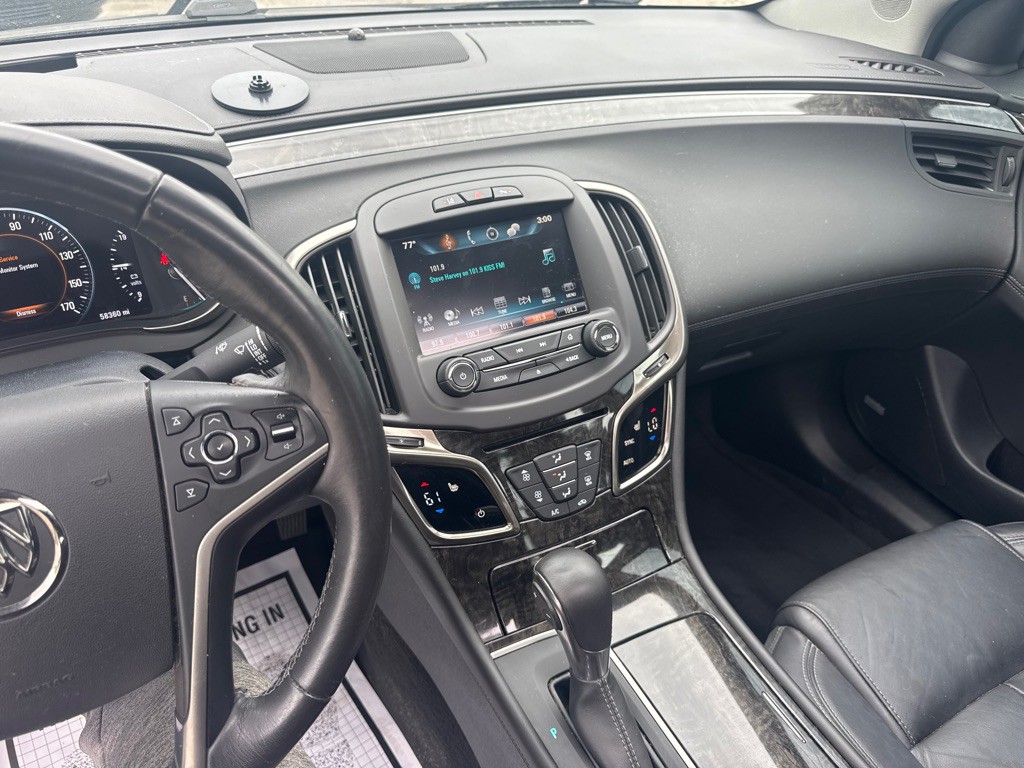 2016 Buick Lacrosse Image 24
