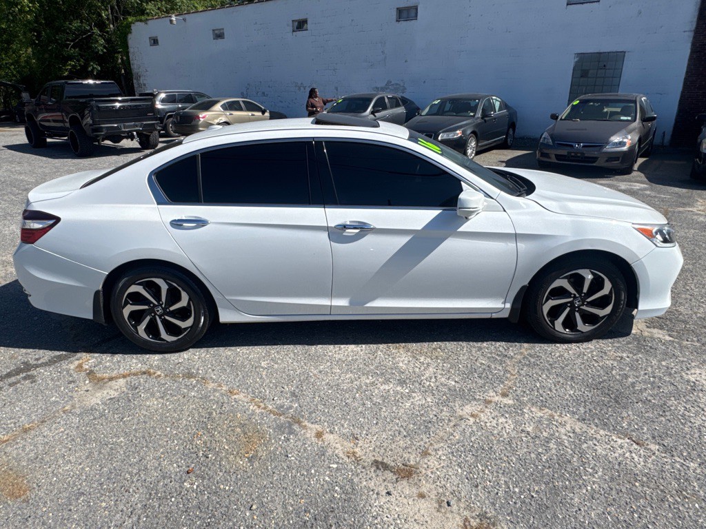 2016 Honda Accord Image 3