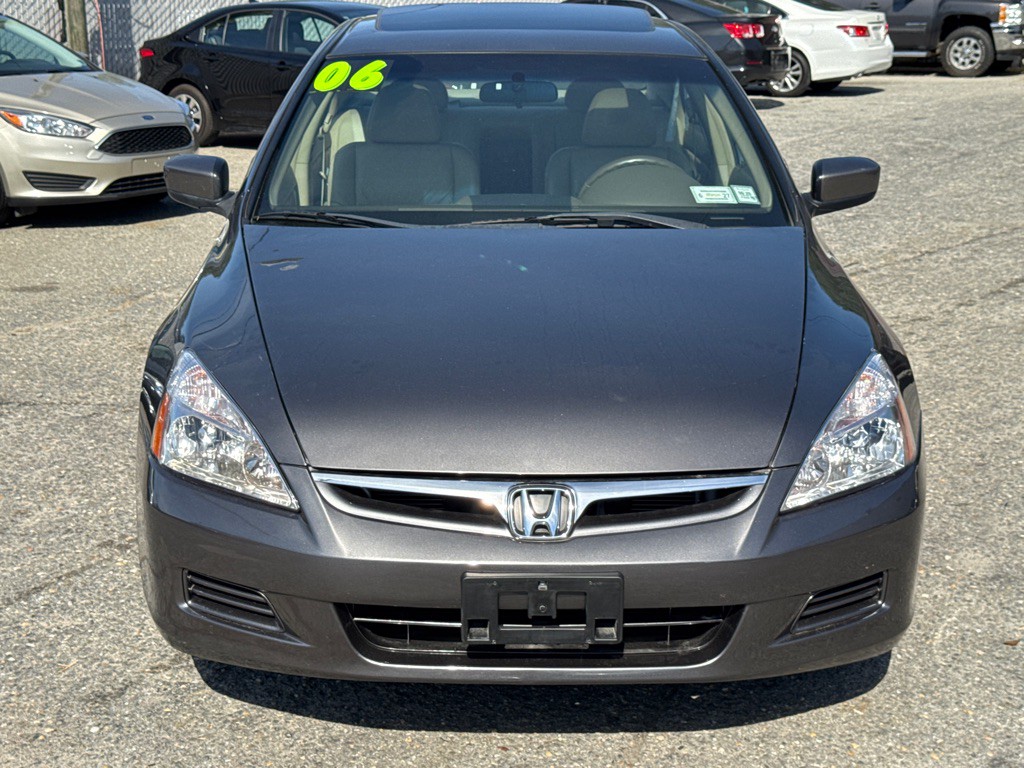 2006 Honda Accord Image 8