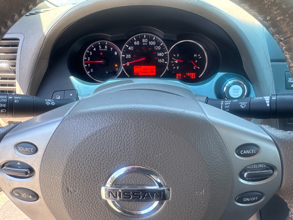 2012 Nissan Altima Image 15