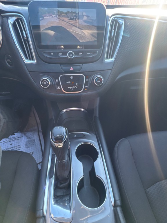 2018 Chevrolet Malibu Image 19