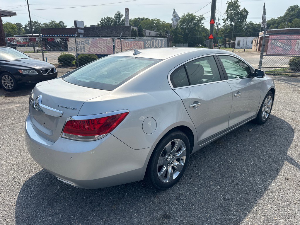2013 Buick Lacrosse Image 3