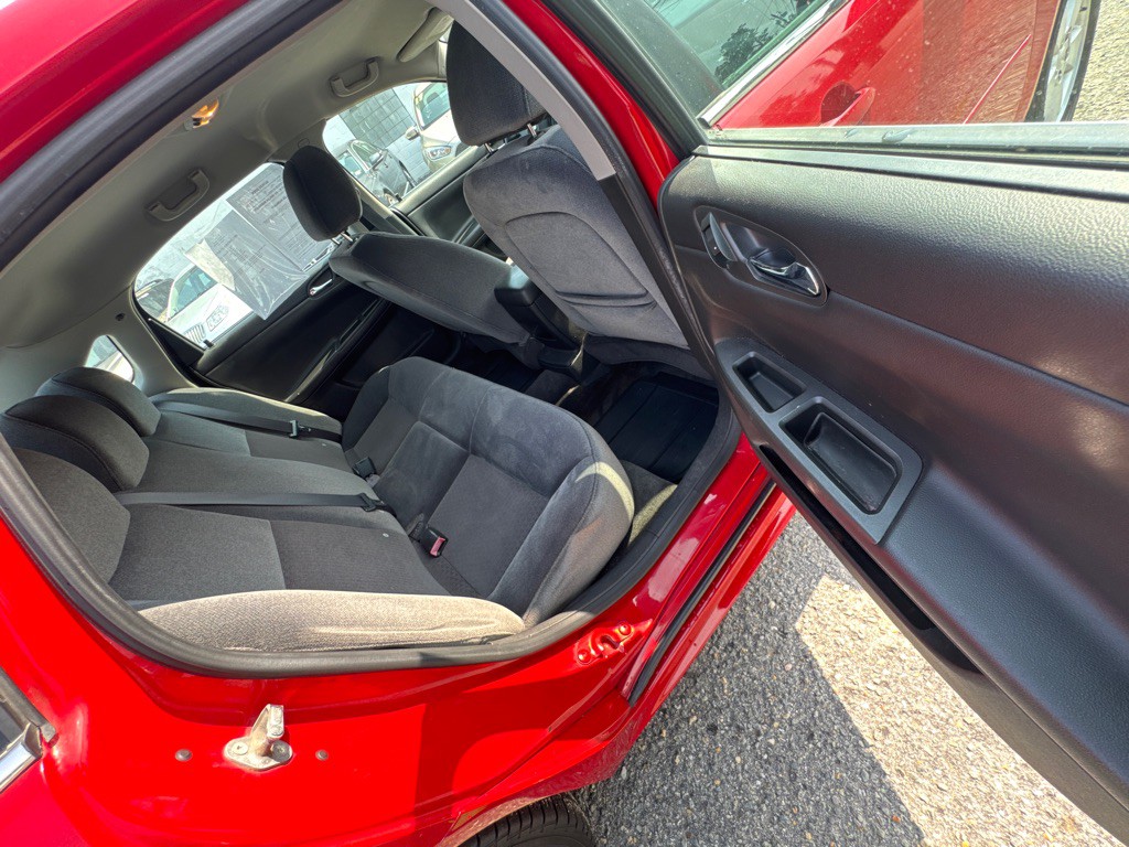 2011 Chevrolet Impala Image 13