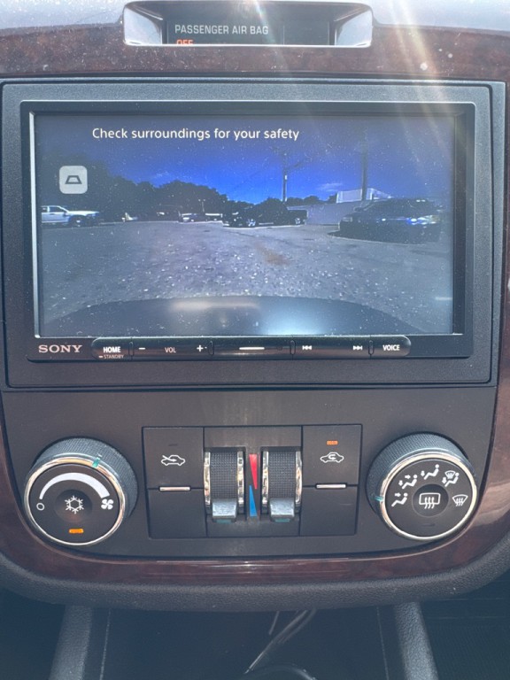 2011 Chevrolet Impala Image 17