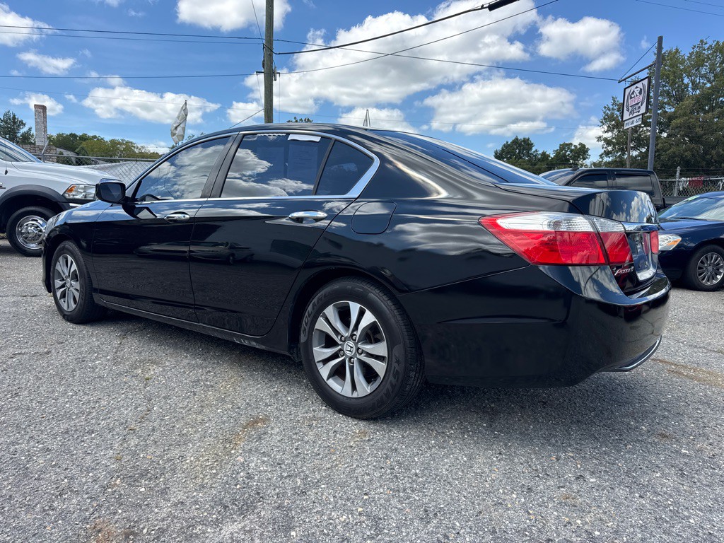 2015 Honda Accord Image 8