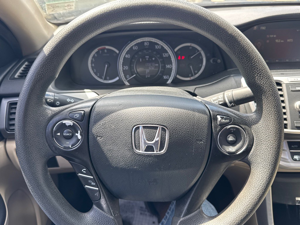 2015 Honda Accord Image 19
