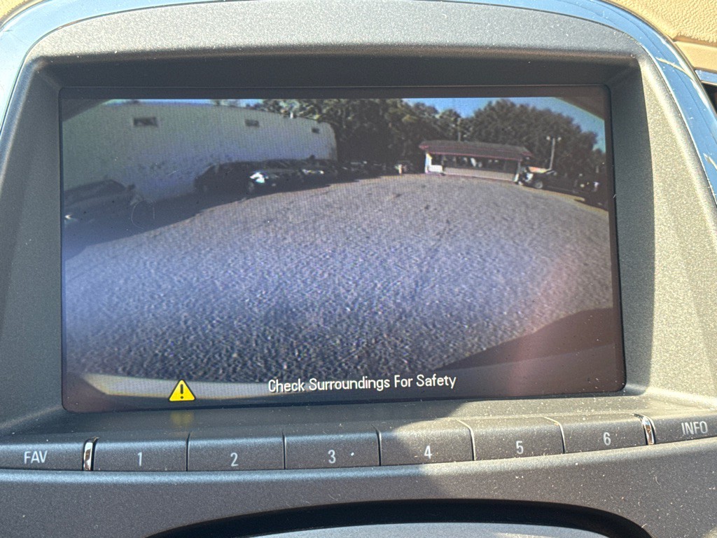 2013 Buick Lacrosse Image 25