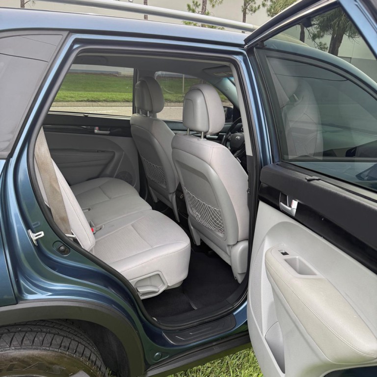2015 Kia Sorento Image 10