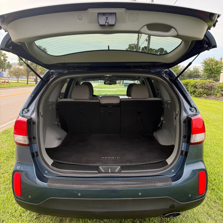 2015 Kia Sorento Image 12