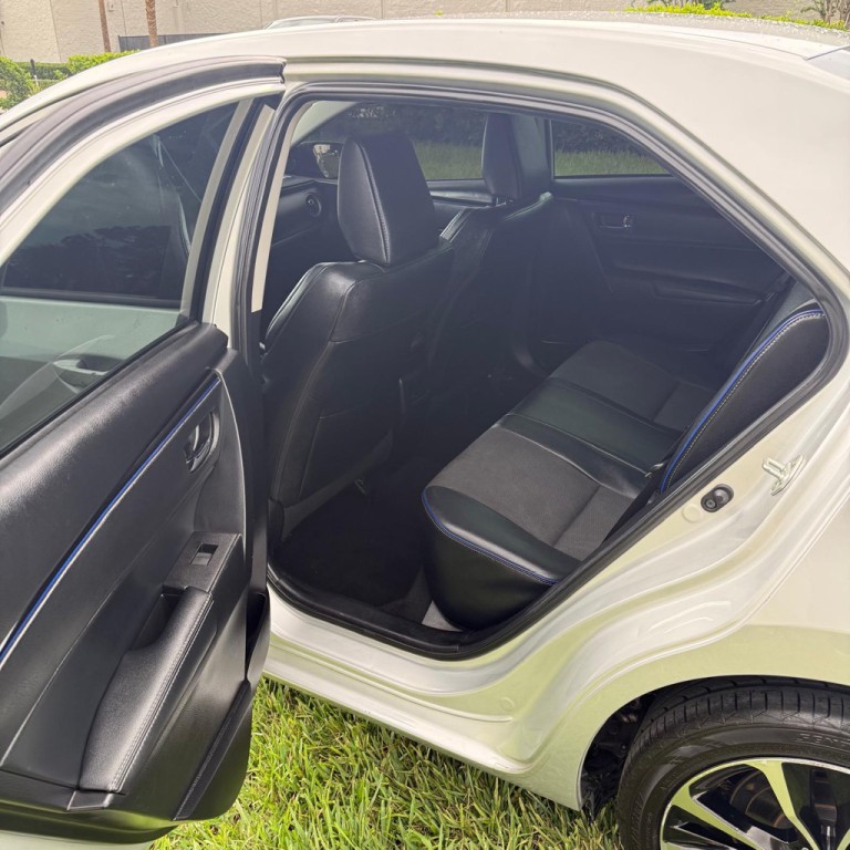 2019 Toyota Corolla Image 9