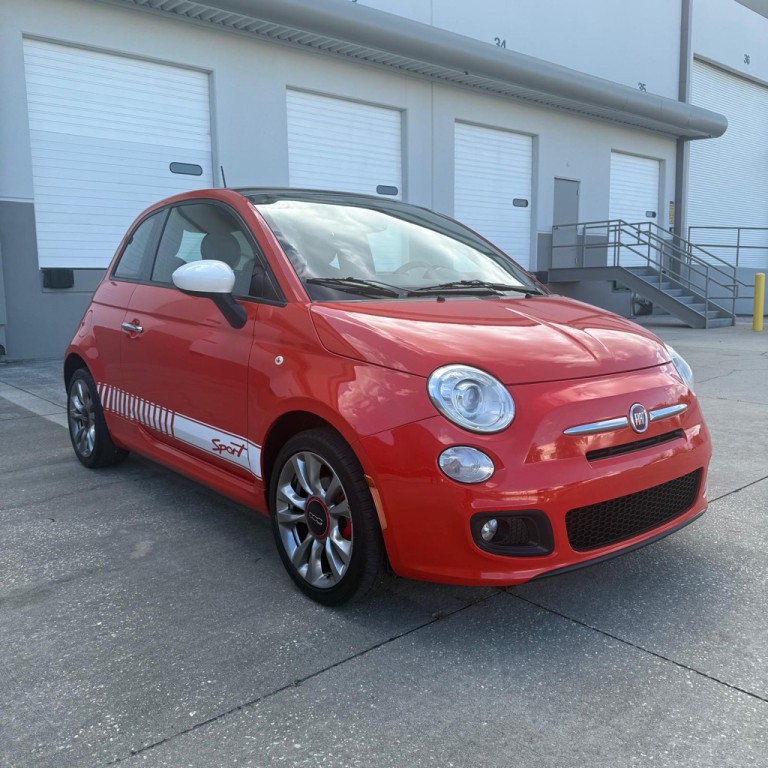 2016 FIAT 500 Image 3