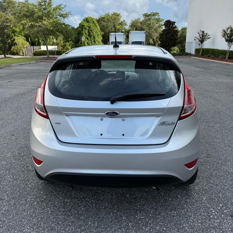 2016 Ford Fiesta Image 5