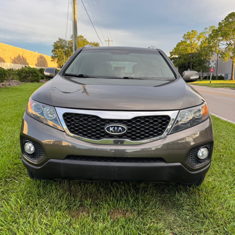 2013 Kia Sorento Image 2