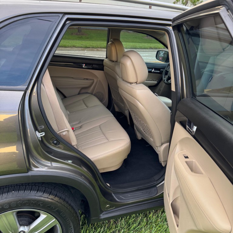 2013 Kia Sorento Image 11