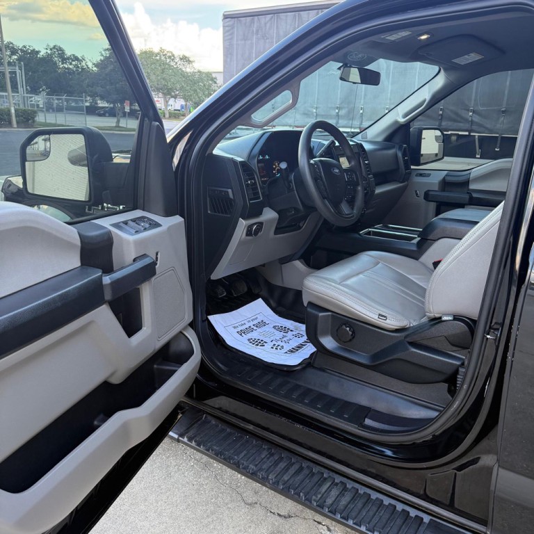 2017 Ford F-150 Image 8