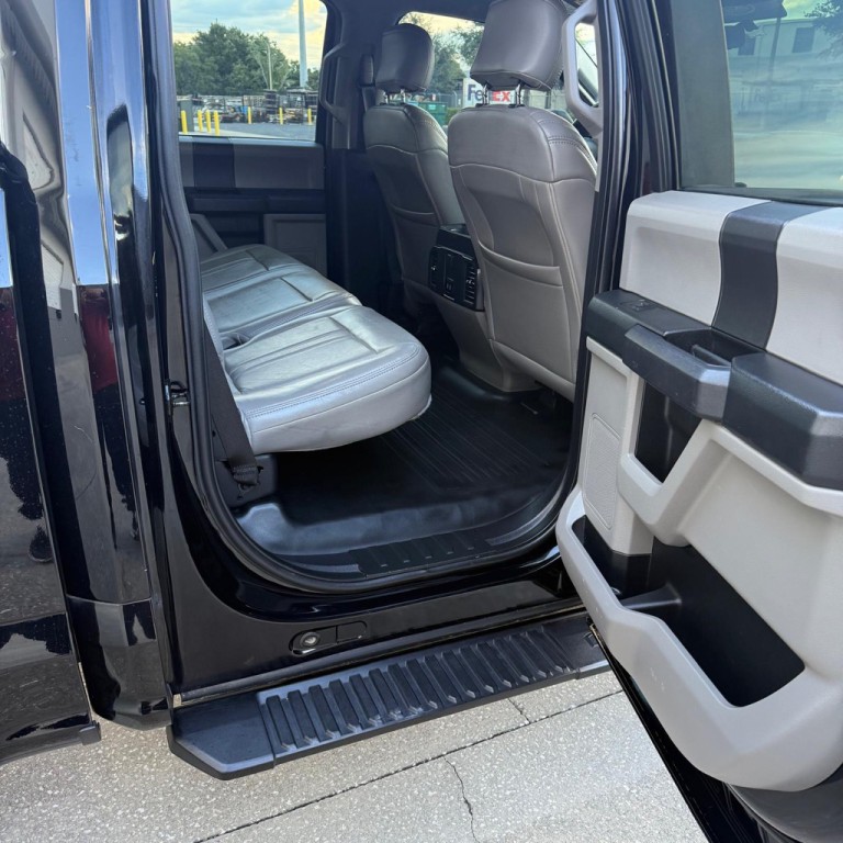 2017 Ford F-150 Image 11