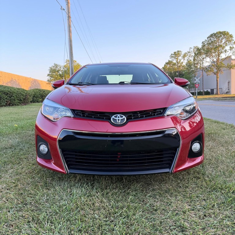2015 Toyota Corolla Image 2