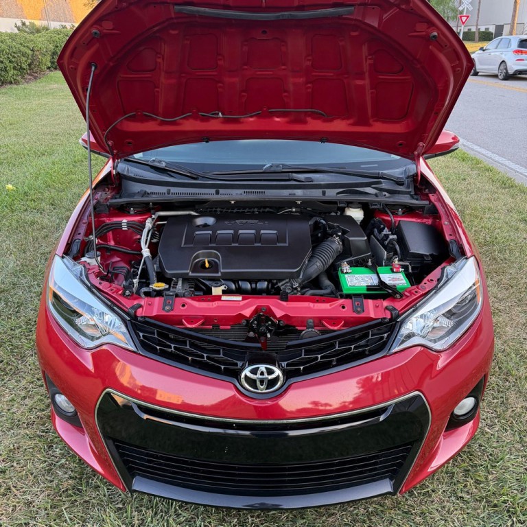 2015 Toyota Corolla Image 12