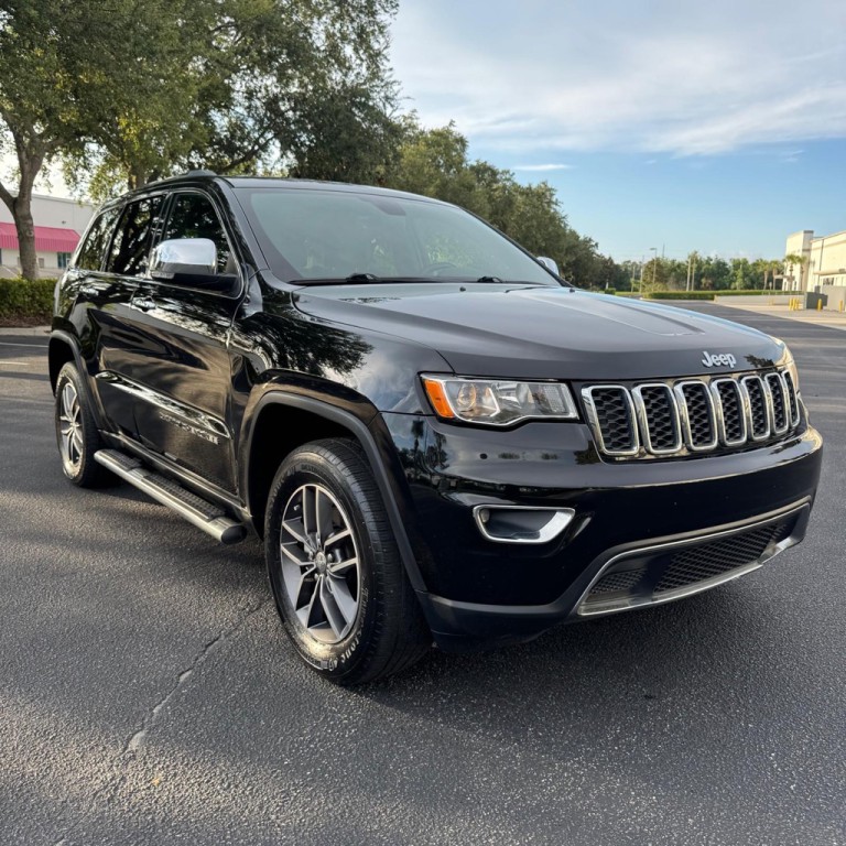 2017 Jeep Grand Cherokee Image 3